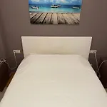 Comfy Downtown + Private Terrace Apartman Barcelona