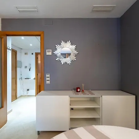 Comfy Downtown + Private Terrace Apartment Barcelona