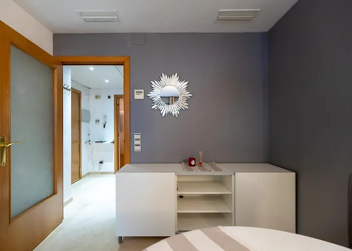 Comfy Downtown + Private Terrace Apartment Barcelona
