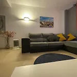 Comfy Downtown + Private Terrace Apartmán Barcelona